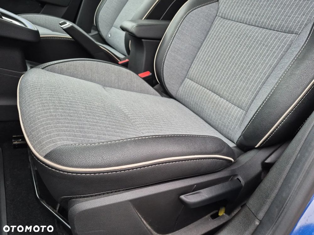 Renault Clio 1.0 TCe Techno - 12