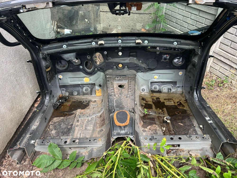 ĆWIARTKA PRZÓD RAMA SZYBY BMW 4 F33 CABRIO - 2