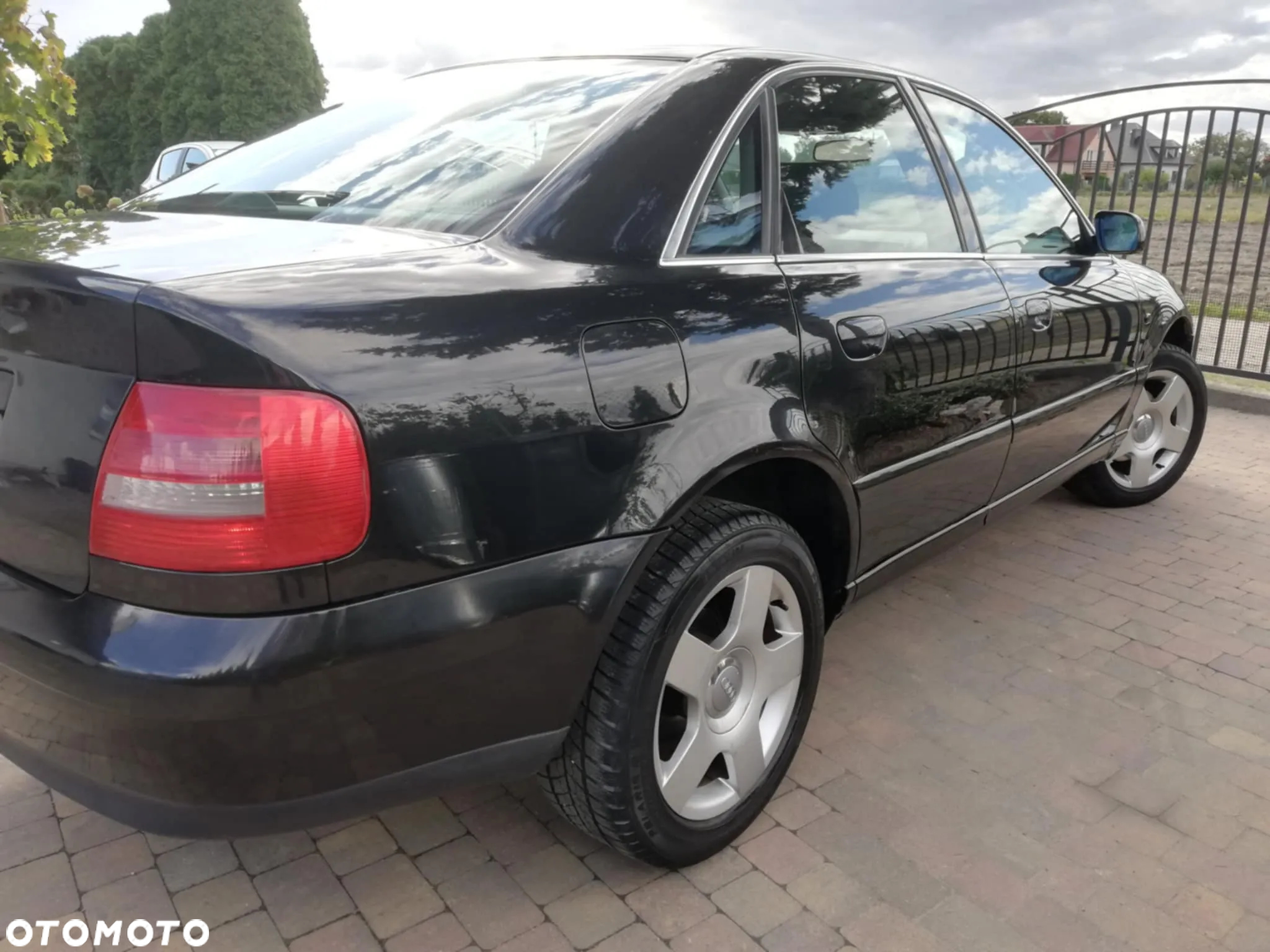 Audi A4 - 5