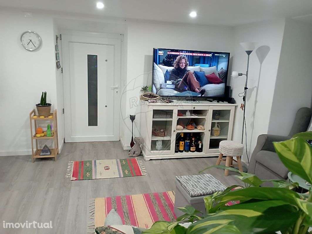Moradia T2 para venda - Grande imagem: 2/10