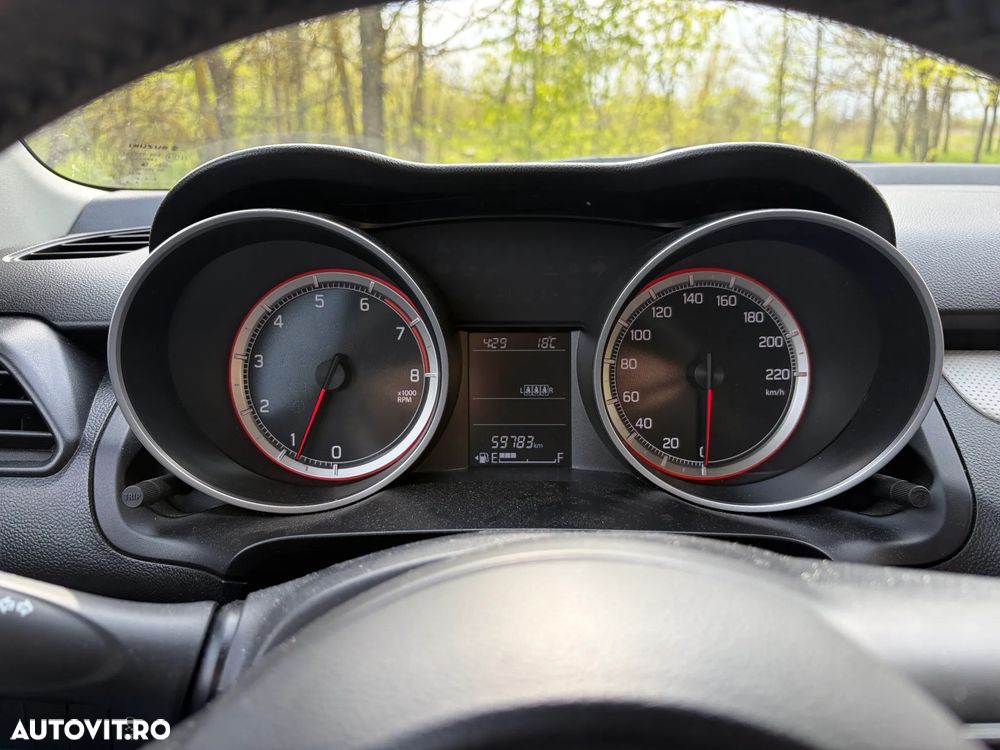 Suzuki Swift 1.2 Passion - 3