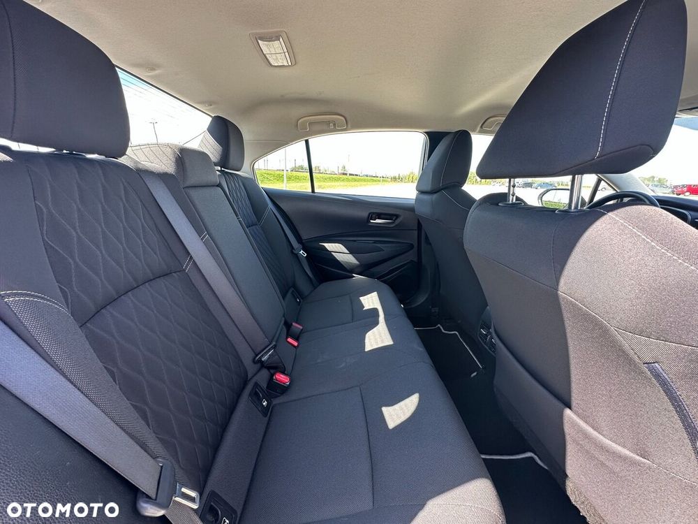 Toyota Corolla 1.8 Hybrid Comfort - 15