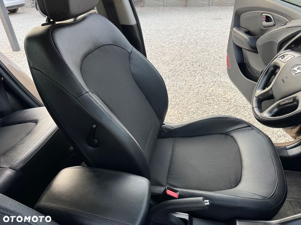 Hyundai ix35 2.0 4WD Trend - 30