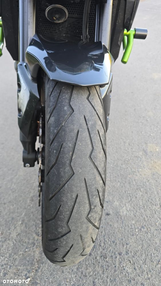 Kawasaki Z 900 - 16