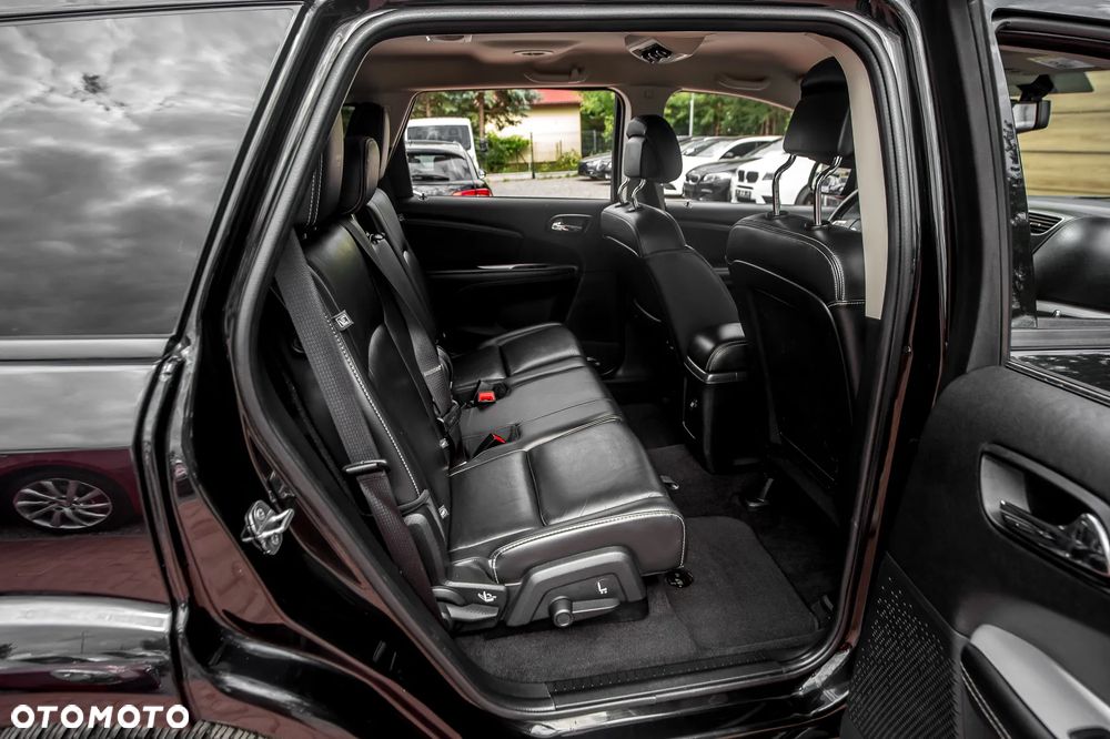 Fiat Freemont 2.0 Multijet Black Code AWD - 19