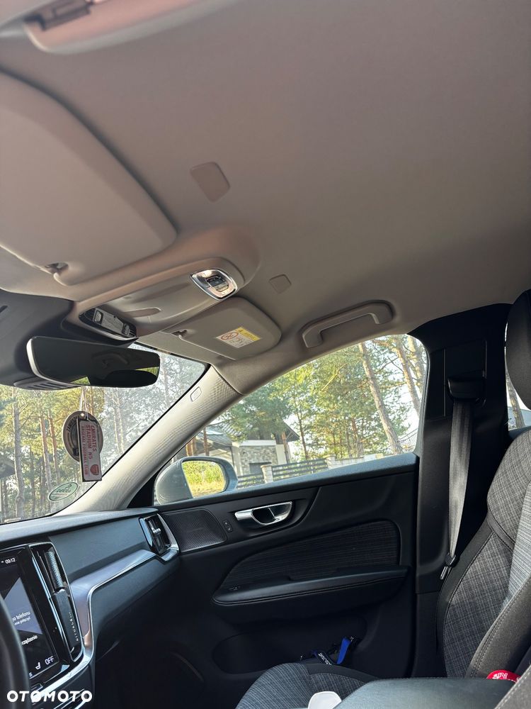 Volvo V60 Cross Country T5 AWD - 8