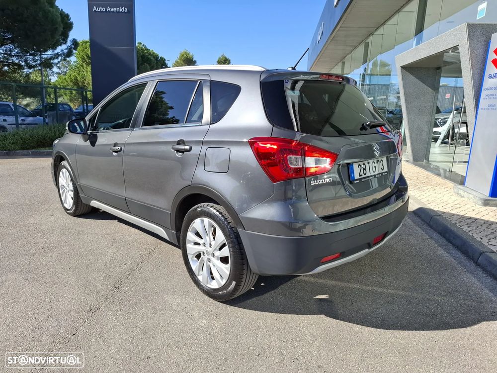 Suzuki SX4 - 5