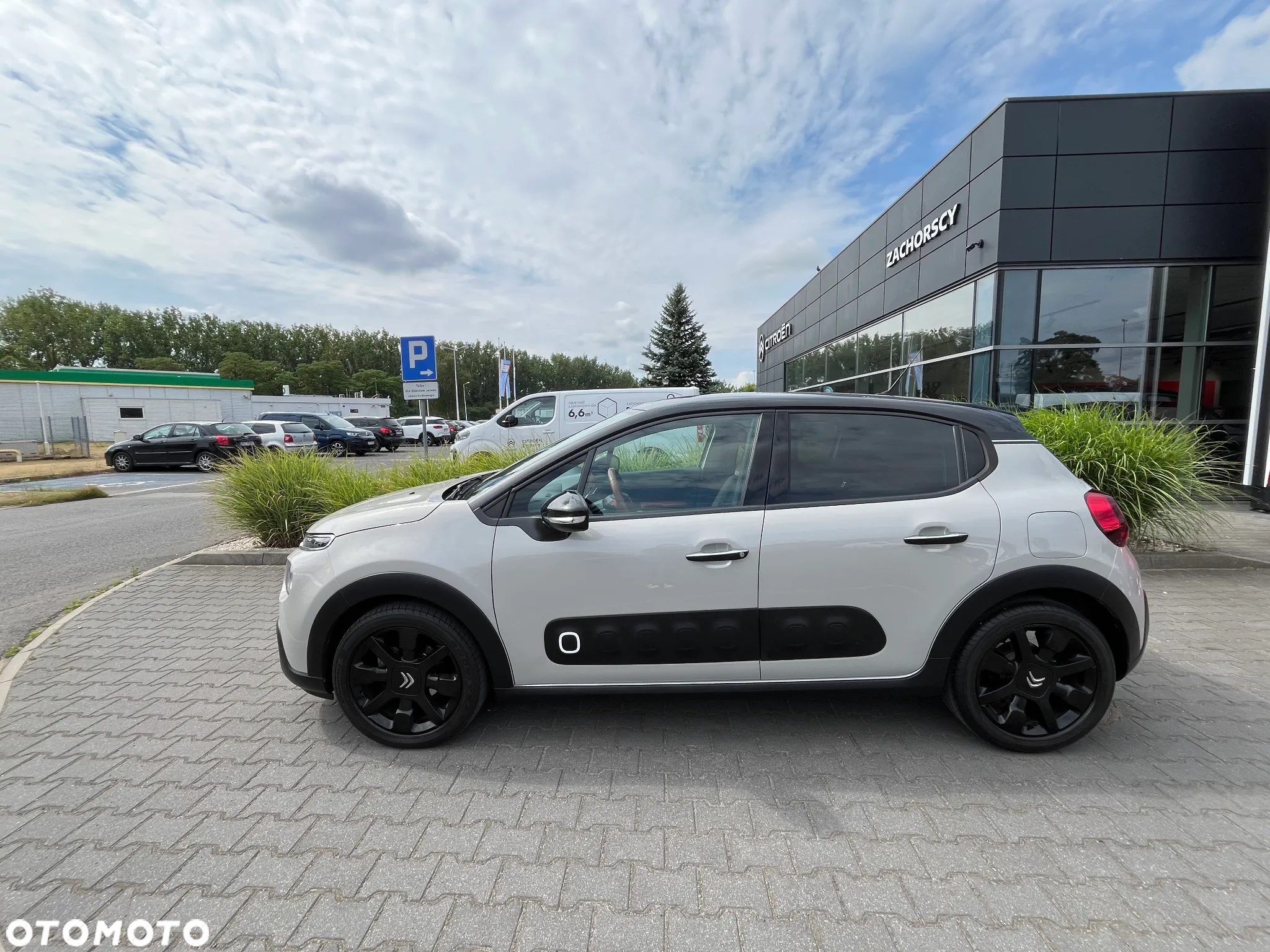 Citroën C3 1.2 PureTech Shine S&S EAT6 - 4
