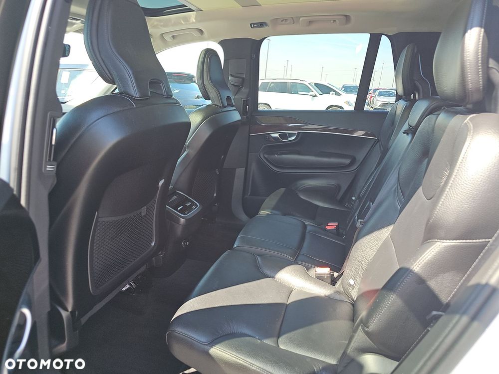 Volvo XC 90 T6 AWD Geartronic Momentum - 17