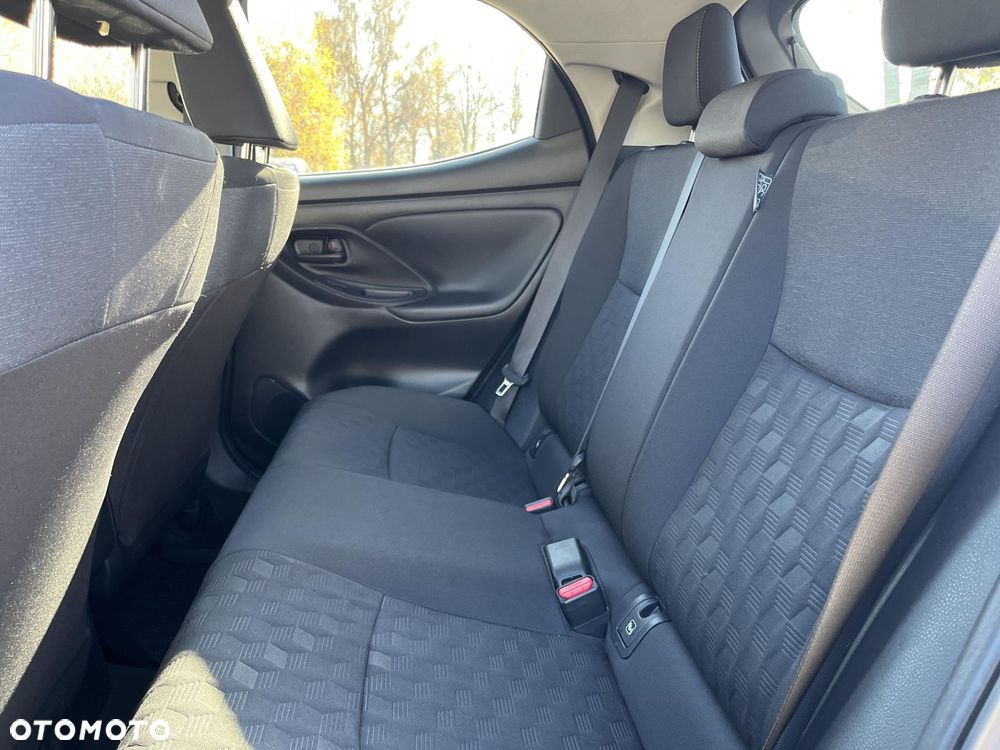 Toyota Yaris Hybrid 1.5 Style - 20