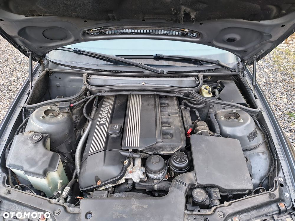 BMW Seria 3 - 8