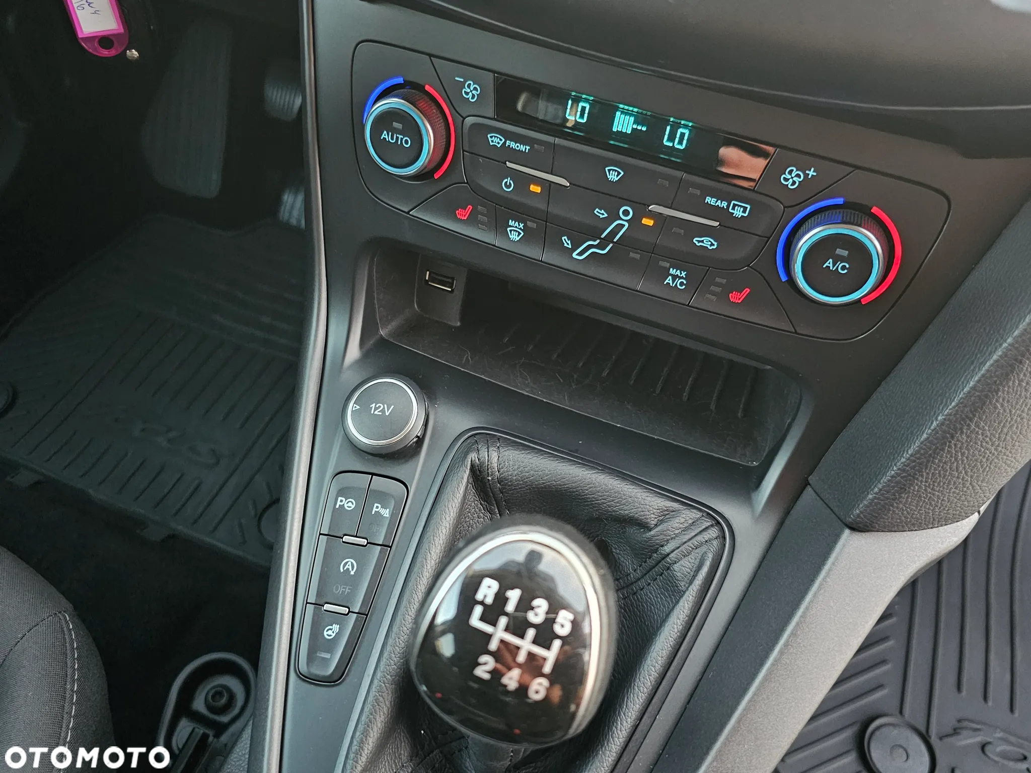 Ford Focus Turnier 1.0 EcoBoost Start-Stopp-System ACTIVE X - 22