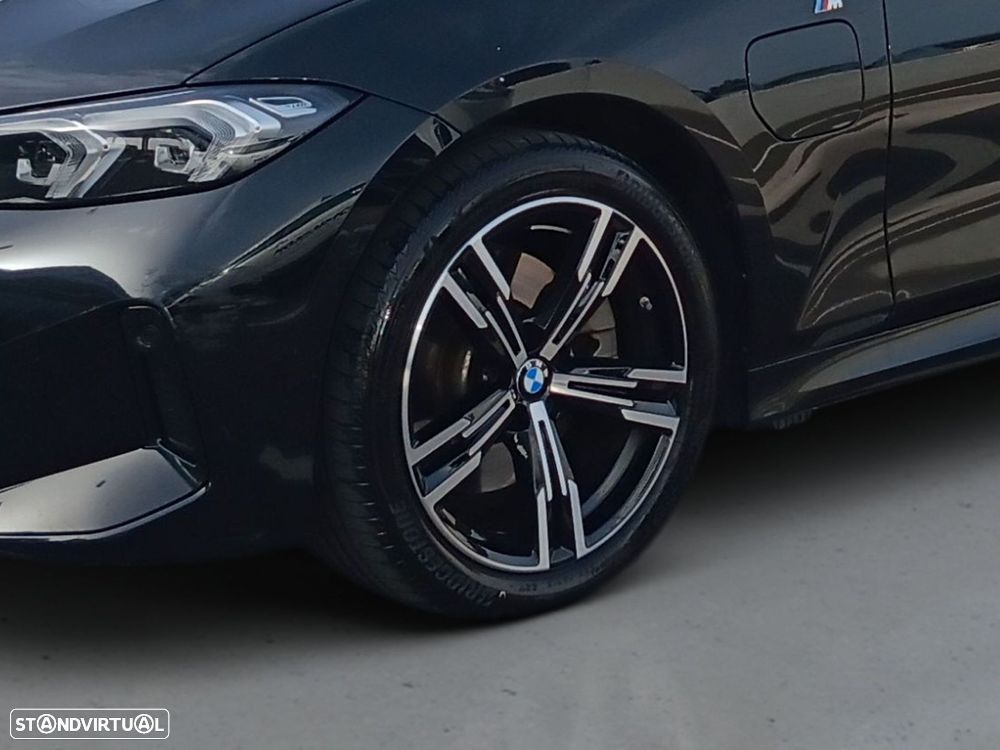 BMW 330 e Pack Desportivo M Auto - 4