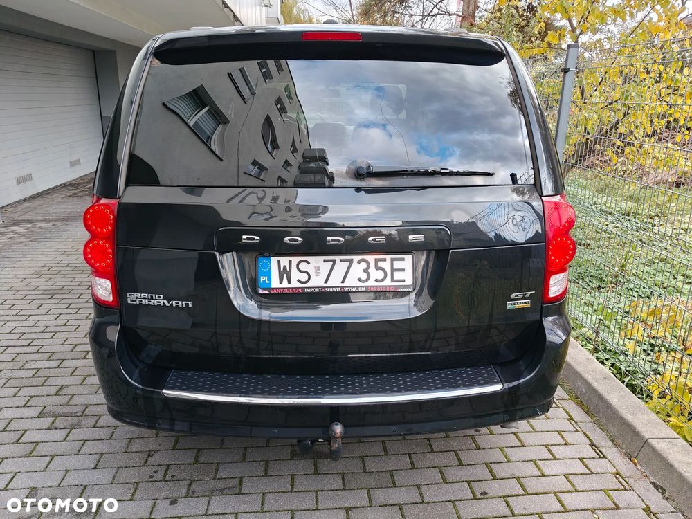 Dodge Grand Caravan 3.6 R/T - 10