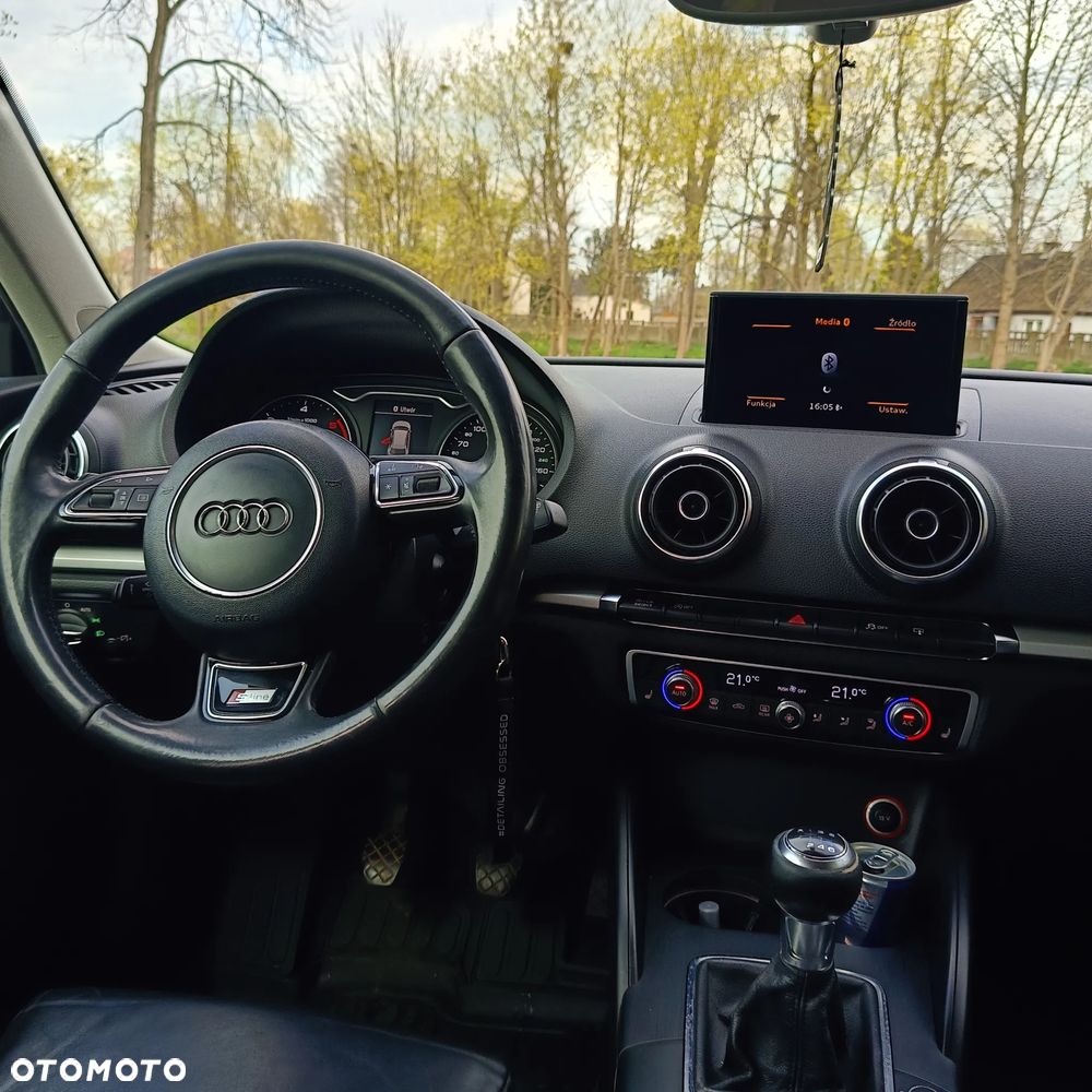 Audi A3 Sportback 2.0 TDI (clean diesel) S line Sportpaket - 14