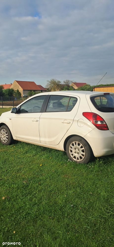 Hyundai i20 1.2 Edition 20 - 2