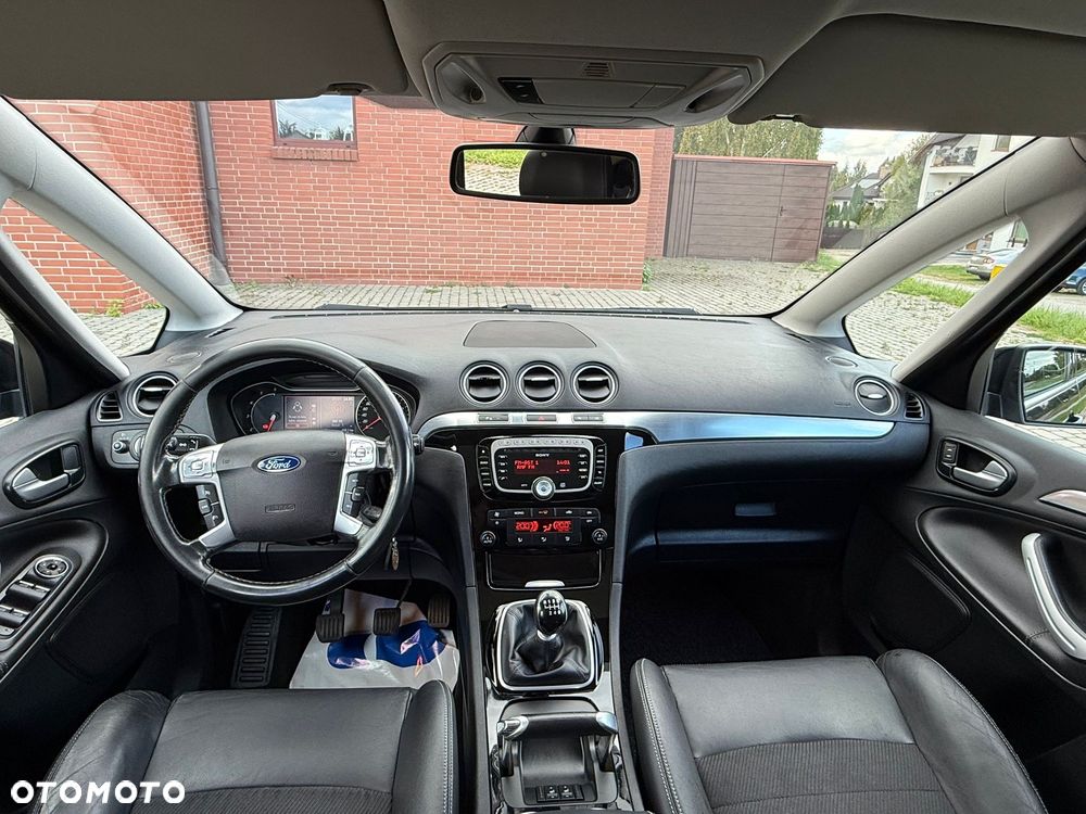 Ford S-Max 2.0 TDCi DPF Titanium - 8