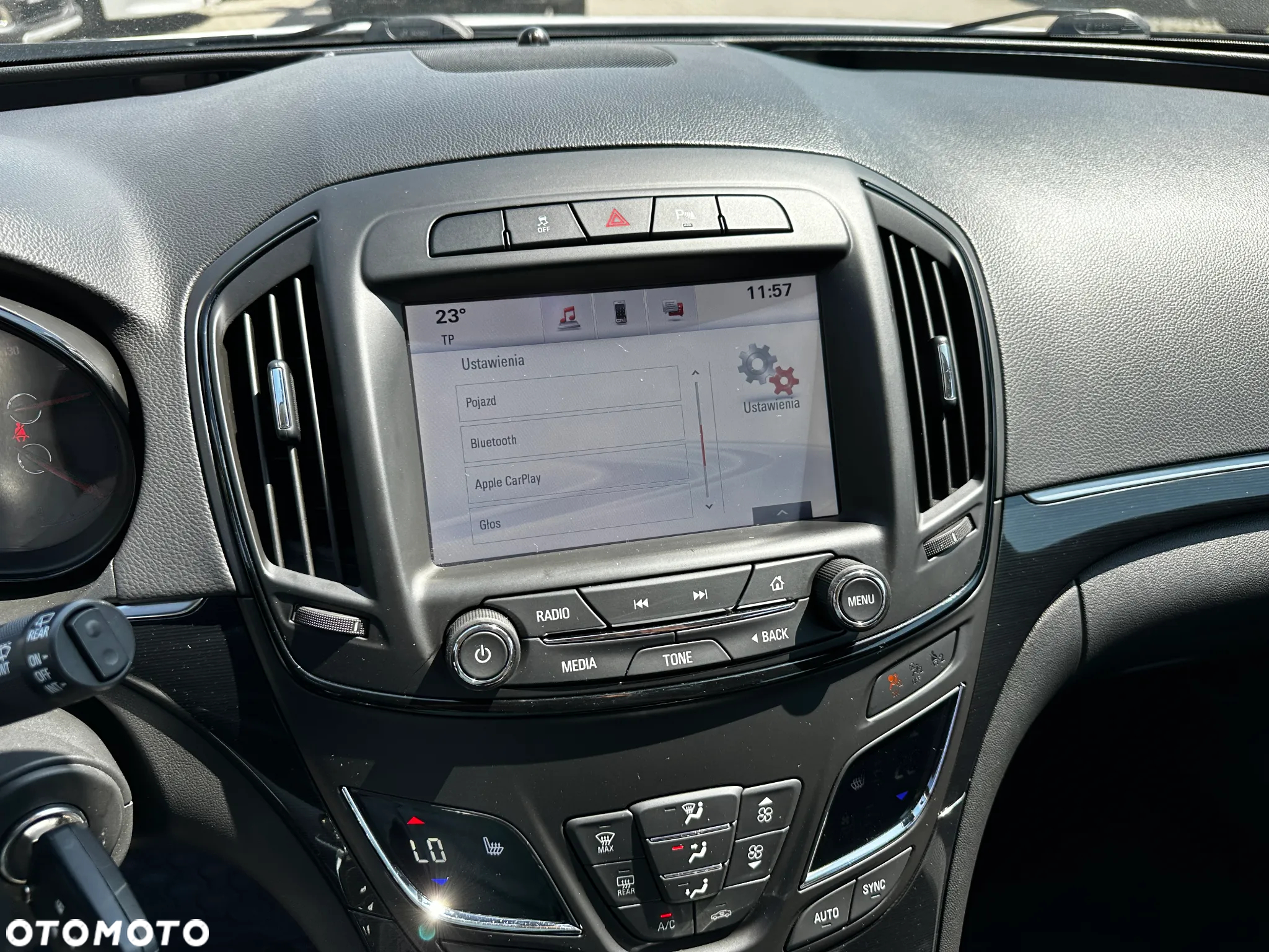 Opel Insignia - 13