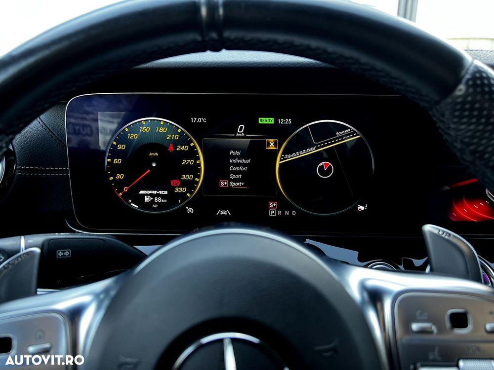 Mercedes-Benz AMG GT - 36