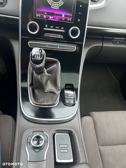 Renault Espace Energy dCi 130 Life - 19