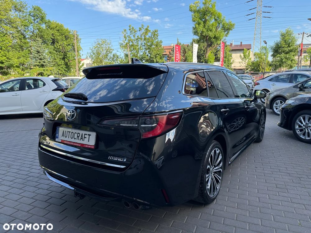 Toyota Corolla 2.0 Hybrid Executive - 33