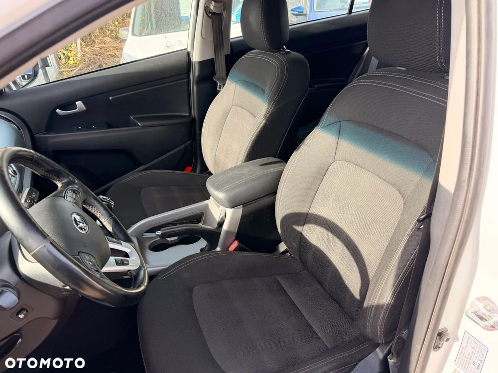 Kia Sportage 1.7 CRDI 2WD Vision - 23