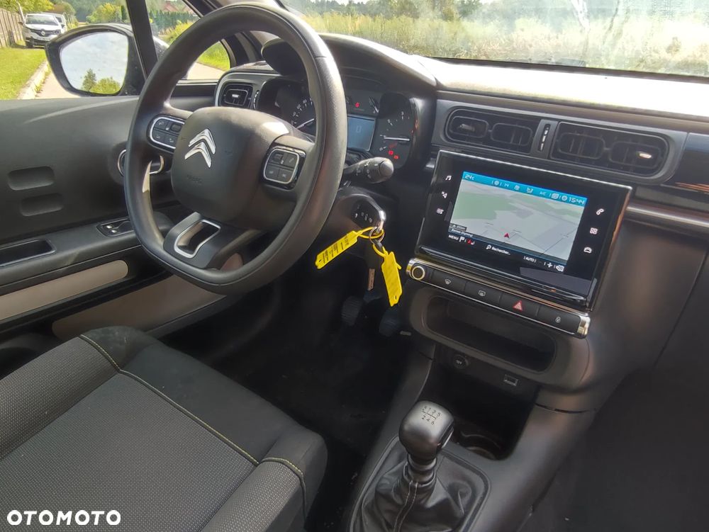 Citroën C3 BlueHDi 100 S&S PLUS - 11