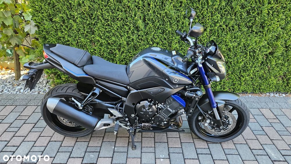 Yamaha FZ8 - 9