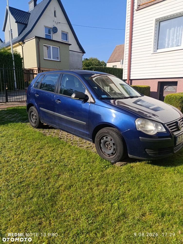 Volkswagen Polo - 1