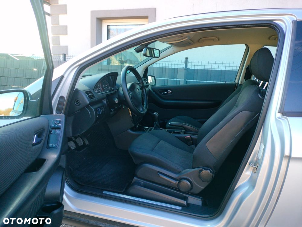 Mercedes-Benz Klasa A 180 CDI DPF Special Edition - 6