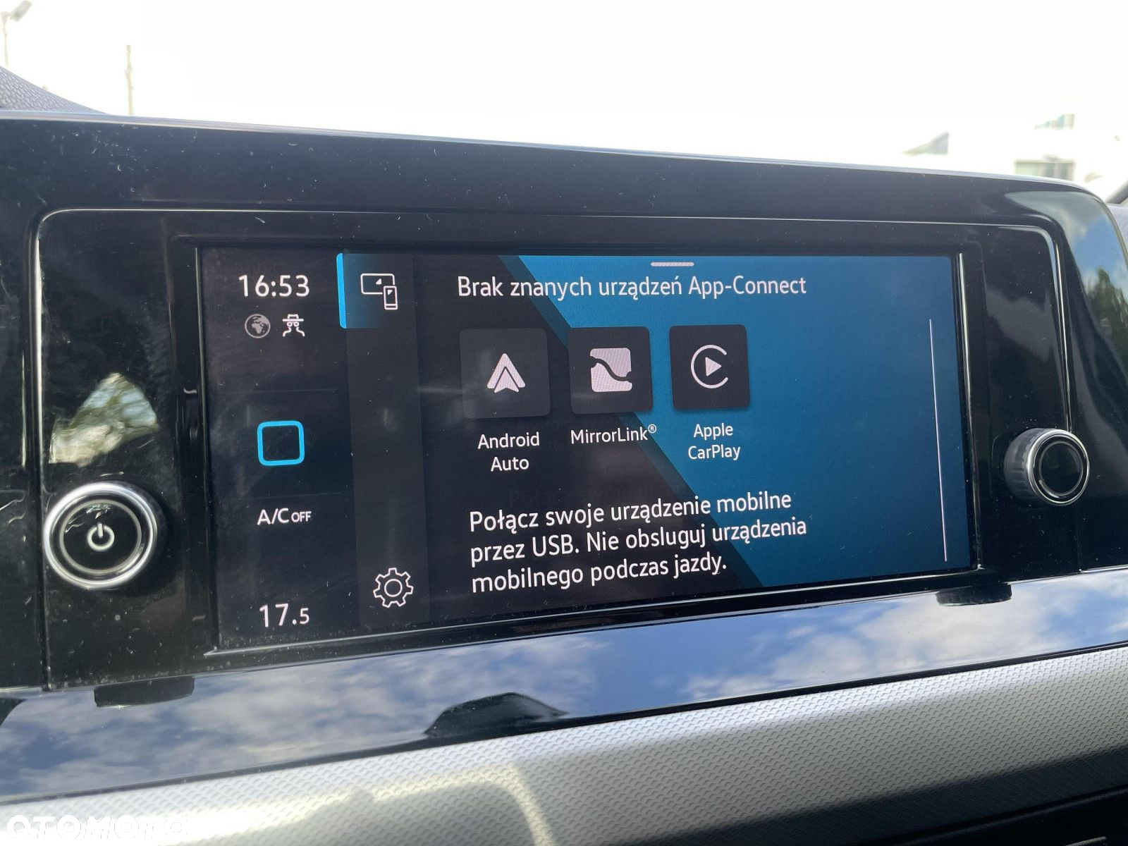 Volkswagen Golf VIII 1.0 TSI Active - 27