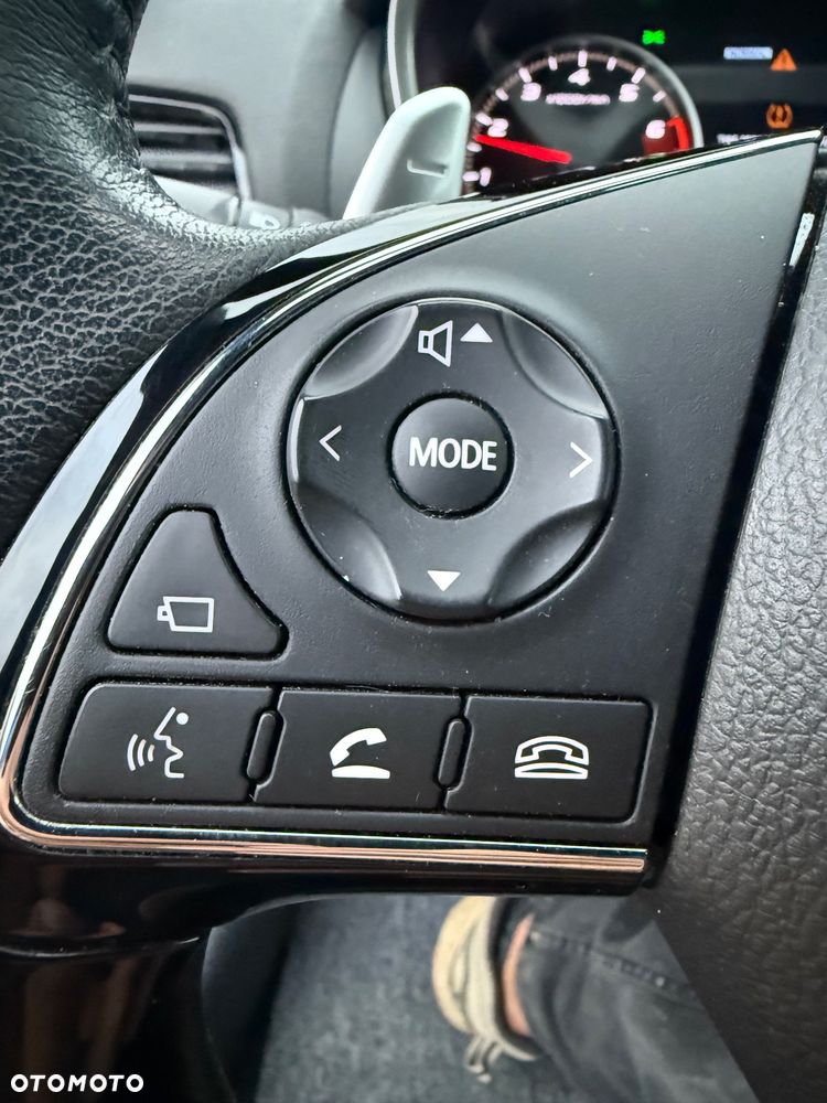 Mitsubishi Eclipse Cross - 31