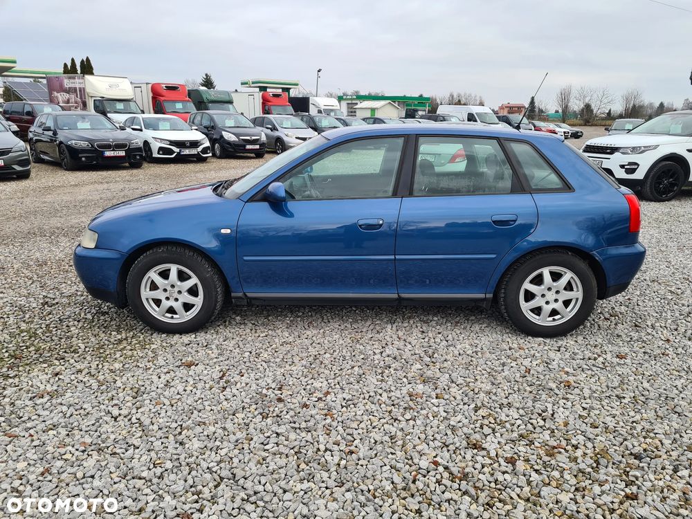 Audi A3 Sportback 1.8T Quattro Ambiente - 8