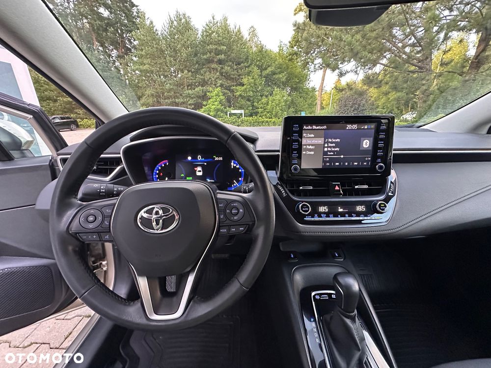 Toyota Corolla 1.8 Hybrid Comfort - 16