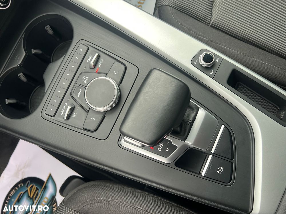 Audi A4 Avant 2.0 TDI S tronic - 9