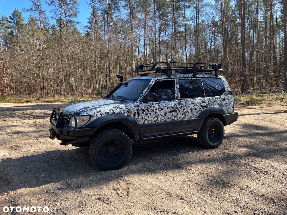 Toyota Land Cruiser - 6