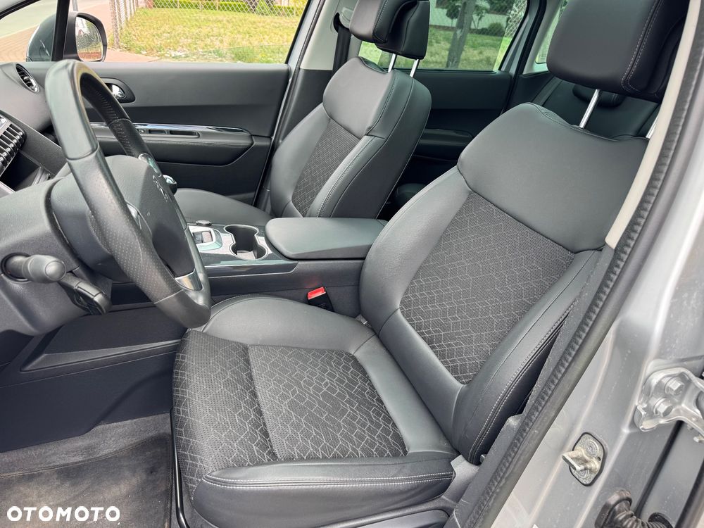 Peugeot 3008 HDi FAP 150 Platinum - 20