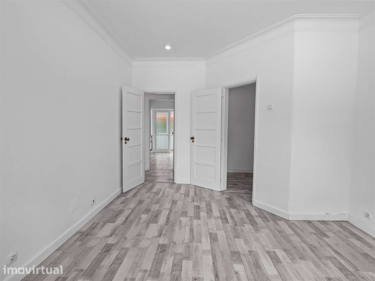 Apartamento T1 em Lisboa para arrendamento - Grande imagem: 2/26