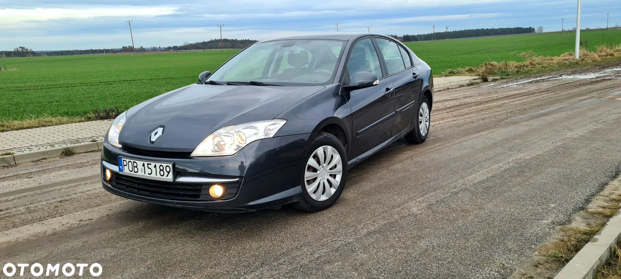 Renault Laguna - 1