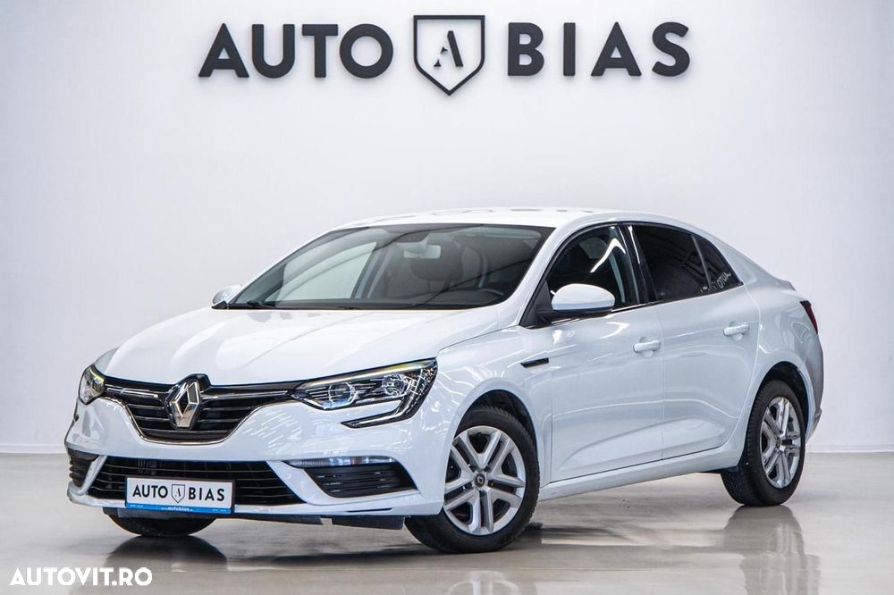Renault Megane TCe 140 GPF EDC ZEN - 2