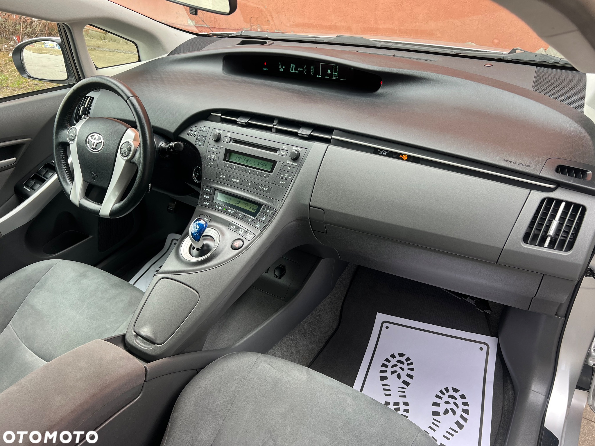 Toyota Prius 1.8 HSD Premium - 7
