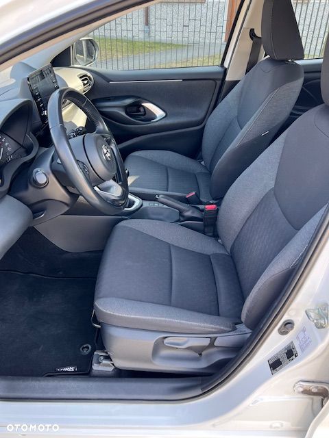 Toyota Yaris - 5