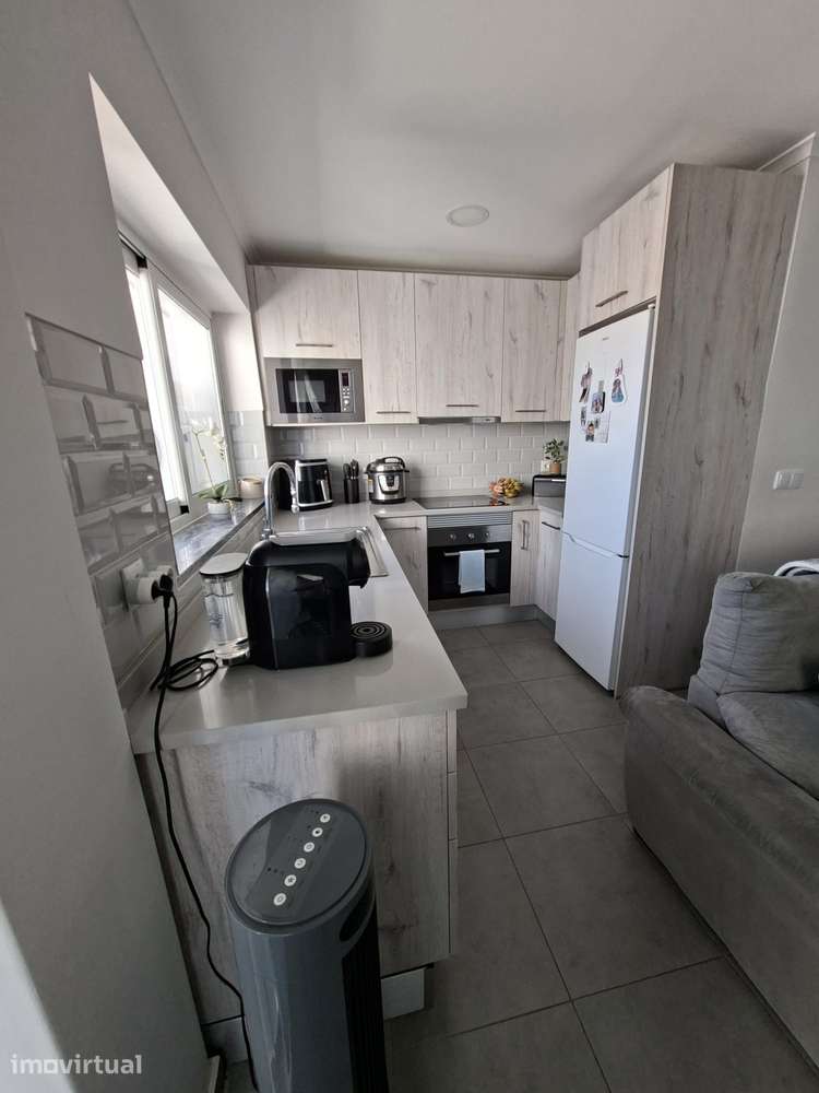 T2 para Arrendamento em Beja — 850 €/mês - Grande imagem: 2/24
