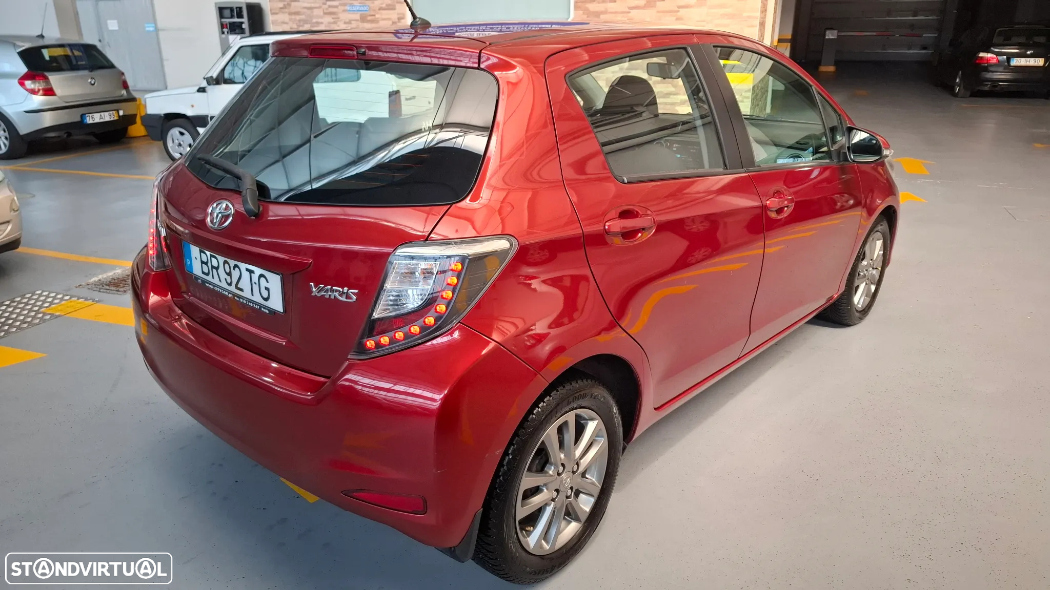 Toyota Yaris 1.4 D-4D Comfort+P.Style - 6