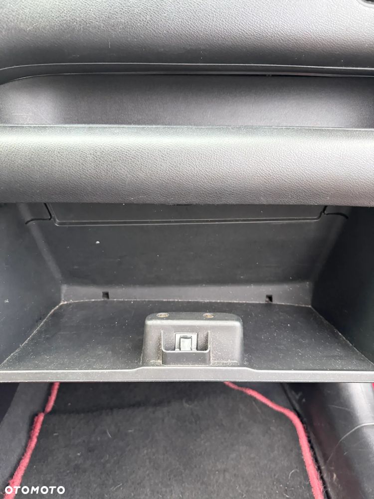 Honda Civic 1.6i Sport - 13