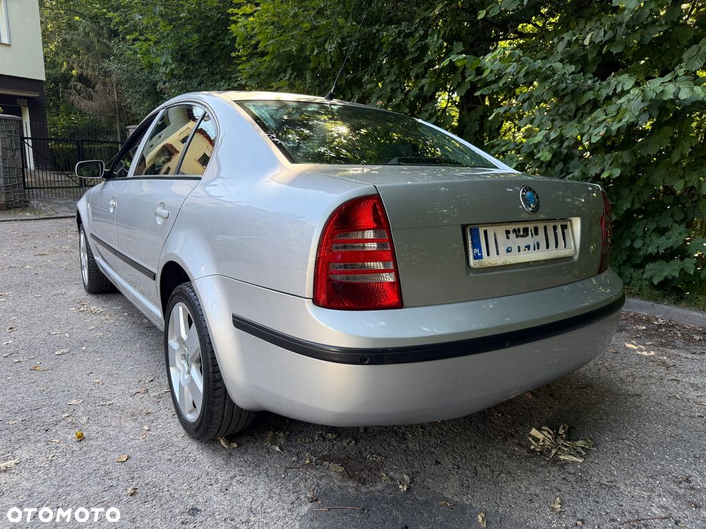 Skoda Superb 1.8 Turbo Comfort - 7