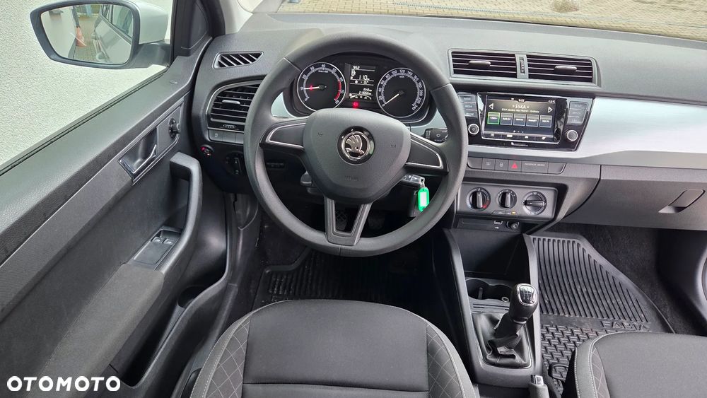 Skoda Fabia 1.0 Ambition - 14