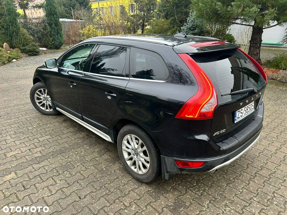 Volvo XC 60 - 21