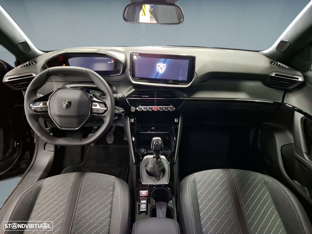 Peugeot 2008 1.2 PureTech Allure - 12