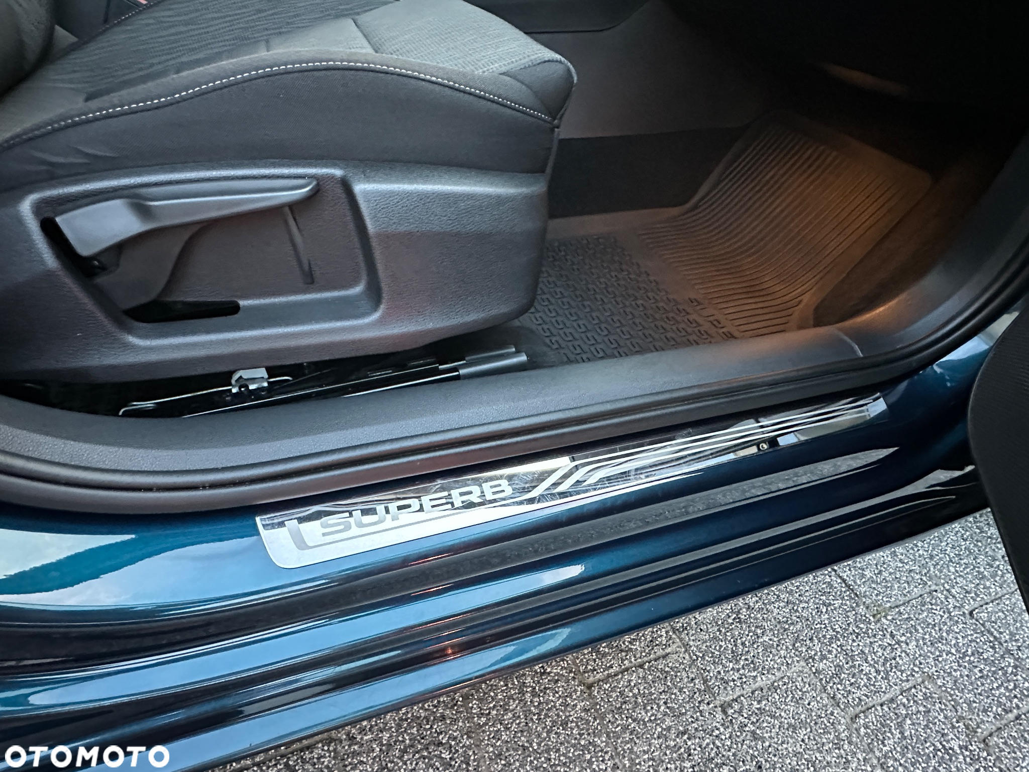 Skoda Superb 2.0 TDI Ambition DSG7 - 27